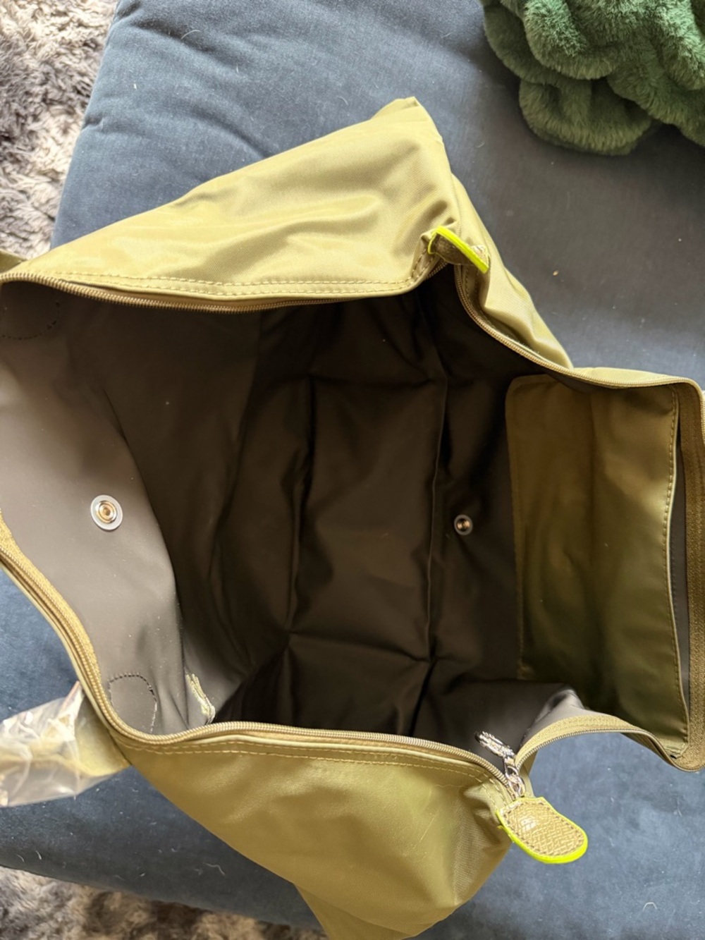 Longchamp Le Pliage travel bag olive green - Picture 4 of 6